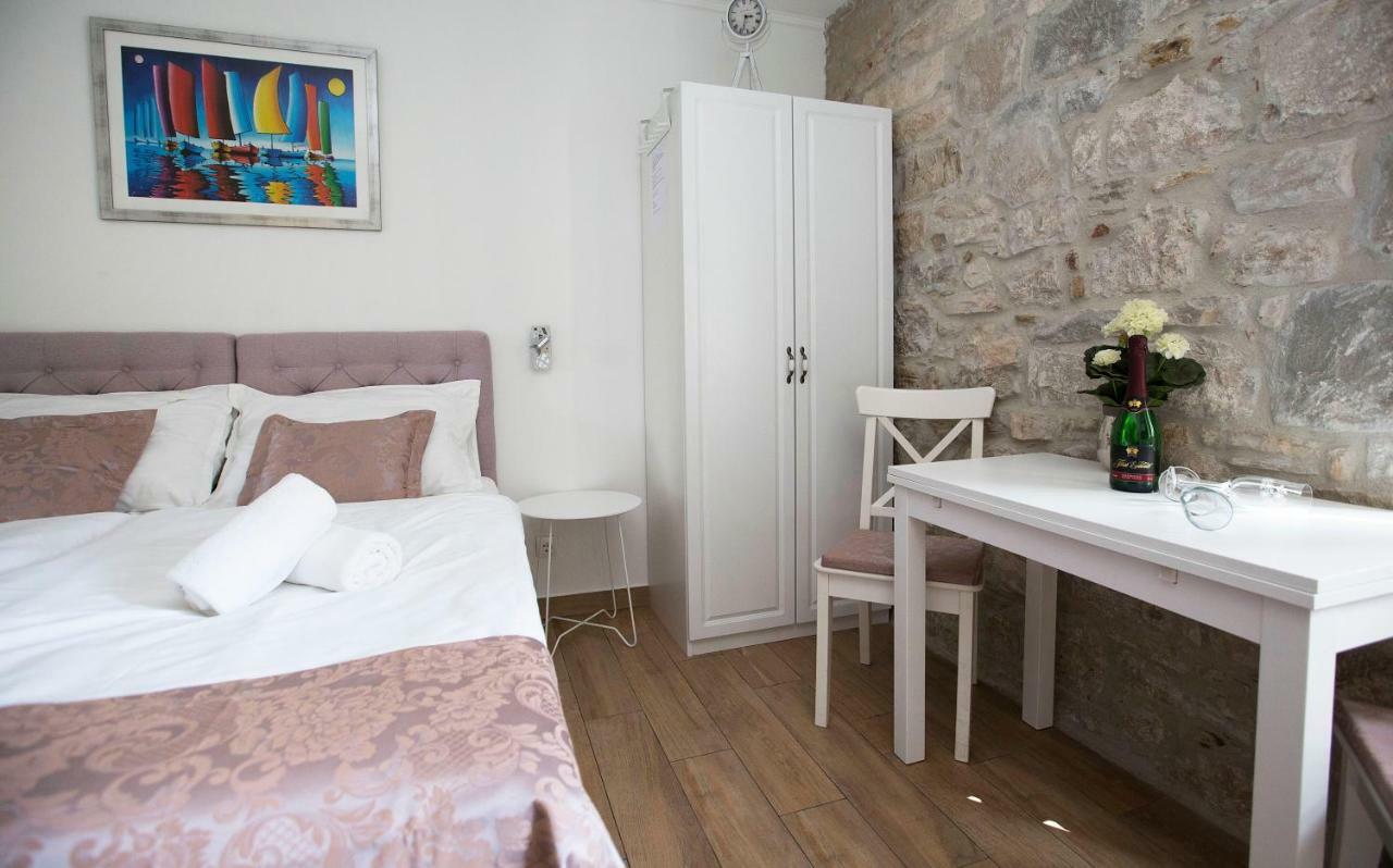 Guest House Paradise Спліт Екстер'єр фото